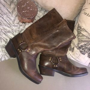 Cabela’s Harness Leather Boots